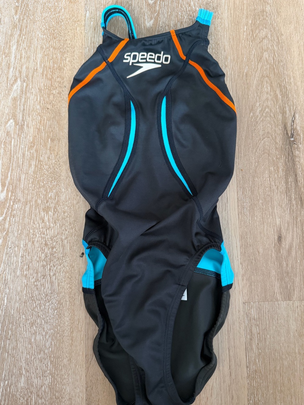 Speedo girls suit 130cm